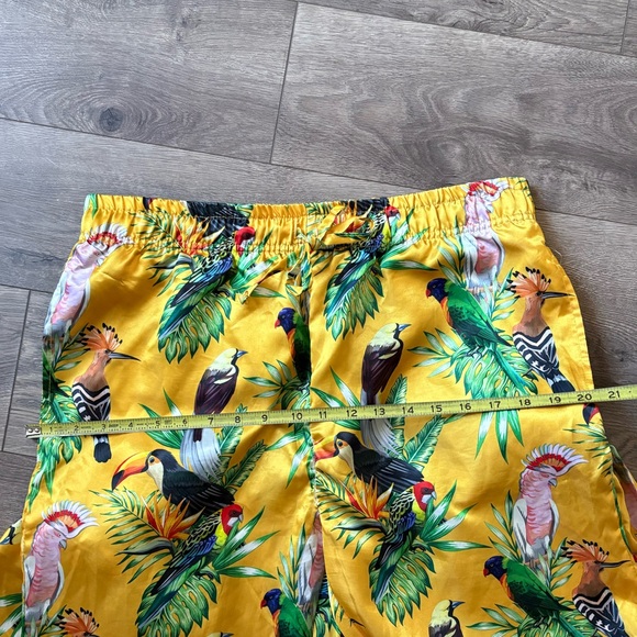 Silkie birds in paradise pants - Picture 7 of 8